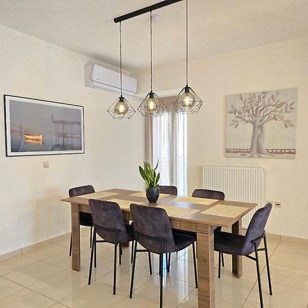 Master Residence ลาวริออน ภายนอก รูปภาพ