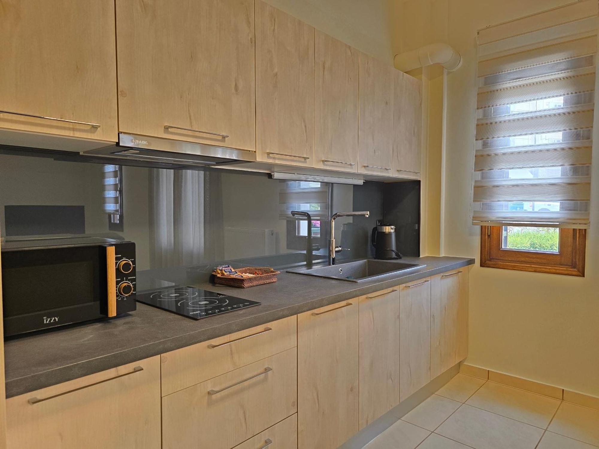Master Residence ลาวริออน ภายนอก รูปภาพ